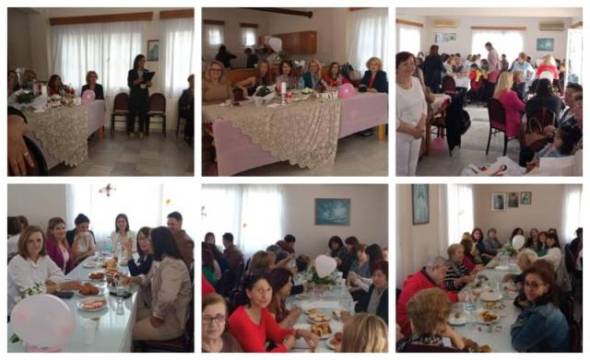 &Epsilon;&kappa;&delta;ή&lambda;&omega;&sigma;&eta; &gamma;&iota;&alpha; &tau;&eta; &gamma;&iota;&omicron;&rho;&tau;ή &tau;&eta;&sigmaf; &Mu;&eta;&tau;έ&rho;&alpha;&sigmaf; &sigma;&tau;&omicron; &Beta;&rho;&upsilon;&sigma;ά&kappa;&iota; &Alpha;&lambda;&epsilon;&xi;ά&nu;&delta;&rho;&epsilon;&iota;&alpha;&sigmaf; &mu;&epsilon; &phi;&iota;&lambda;&alpha;&nu;&theta;&rho;&omega;&pi;&iota;&kappa;ό &chi;&alpha;&rho;&alpha;&kappa;&tau;ή&rho;&alpha;