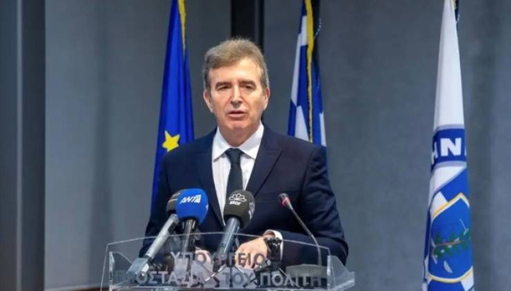 &Chi;&rho;&upsilon;&sigma;&omicron;&chi;&omicron;ΐ&delta;&eta;&sigmaf;: &Kappa;&upsilon;&rho;ί&omega;&sigmaf; &Rho;&omicron;&mu;ά &pi;ί&sigma;&omega; &alpha;&pi;ό &tau;&iota;&sigmaf; &tau;&eta;&lambda;&epsilon;&phi;&omega;&nu;&iota;&kappa;έ&sigmaf; &alpha;&pi;ά&tau;&epsilon;&sigmaf;