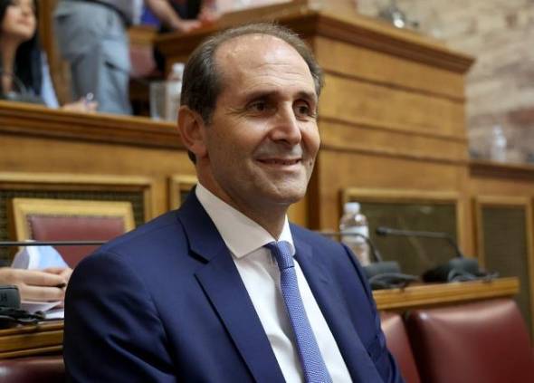&Alpha;&pi;ό&sigma;&tau;&omicron;&lambda;&omicron;&sigmaf; &Beta;&epsilon;&sigma;&upsilon;&rho;ό&pi;&omicron;&upsilon;&lambda;&omicron;&sigmaf;: &laquo;&Omicron; &epsilon;&lambda;&lambda;&eta;&nu;&iota;&kappa;ό&sigmaf; &lambda;&alpha;ό&sigmaf; &epsilon;&pi;έ&lambda;&epsilon;&xi;&epsilon; &tau;&eta; &sigma;&tau;&alpha;&theta;&epsilon;&rho;ό&tau;&eta;&tau;&alpha;&raquo;