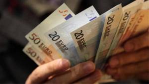 30% κάτω από το 2009 οι πραγματικοί μισθοί!