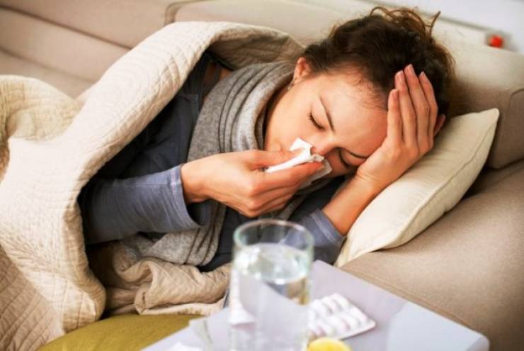 Διπλάσιες πιθανότητες για «κακή έκβαση» του ασθενούς με γρίπη και κοροναϊό – Έρχεται εποχικό ξέσπασμα
