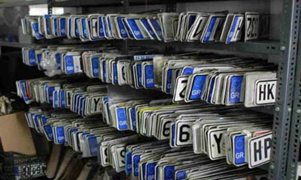 Tέ&lambda;&eta; &kappa;&upsilon;&kappa;&lambda;&omicron;&phi;&omicron;&rho;ί&alpha;&sigmaf;: &Pi;ώ&sigmaf; &pi;&lambda;&eta;&rho;ώ&nu;&omicron;&upsilon;&nu; &mu;&epsilon; &tau;&omicron; &mu;ή&nu;&alpha; ό&sigma;&omicron;&iota; &pi;&alpha;&rho;έ&delta;&omega;&sigma;&alpha;&nu; &pi;&iota;&nu;&alpha;&kappa;ί&delta;&epsilon;&sigmaf;