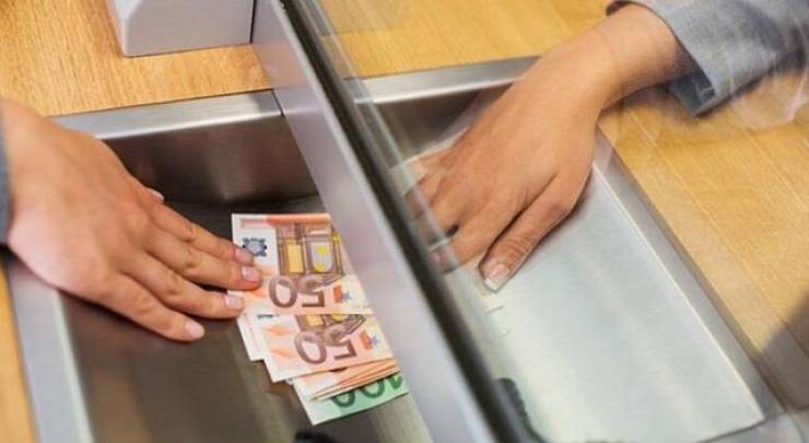 &Tau;&rho;ά&pi;&epsilon;&zeta;&epsilon;&sigmaf;: &Pi;ό&sigma;&epsilon;&sigmaf; &mu;έ&rho;&epsilon;&sigmaf; &theta;&alpha; &epsilon;ί&nu;&alpha;&iota; &kappa;&lambda;&epsilon;&iota;&sigma;&tau;έ&sigmaf; &mu;έ&sigma;&alpha; &sigma;&tau;&iota;&sigmaf; &gamma;&iota;&omicron;&rho;&tau;έ&sigmaf;