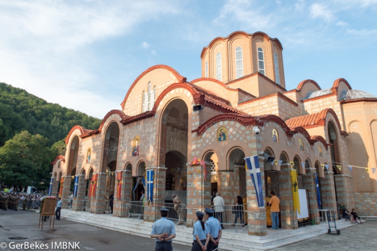 Ενταση στην Παναγία Σουμελά: Το ΣΔΟΕ έκανε ντου στους μικροπωλητές παραμονή 15Αύγουστου