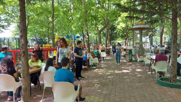 Το ΕΕΕΕΚ Αλεξάνδρειας ευχαριστεί θερμά τον &quot;Πράσινο Κήπο - Fun Park&quot; στην Αλεξάνδρεια