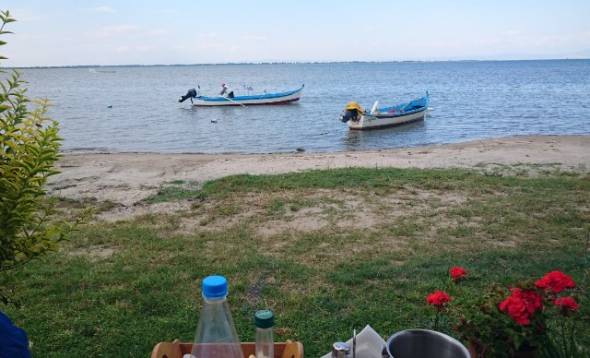 Καιρός: Με νεφώσεις και υψηλές θερμοκρασίες η Τετάρτη