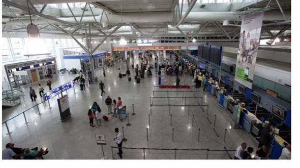 &Tau;&iota; &alpha;&lambda;&lambda;ά&zeta;&epsilon;&iota; &gamma;&iota;&alpha; ό&sigma;&omicron;&upsilon;&sigmaf; &tau;&alpha;&xi;&iota;&delta;&epsilon;ύ&omicron;&upsilon;&nu; &mu;&epsilon; &alpha;&epsilon;&rho;&omicron;&pi;&lambda;ά&nu;&omicron;