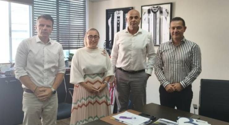 &Pi;&alpha;&rho;&alpha;&gamma;&omega;&gamma;&iota;&kappa;ή &sigma;&upsilon;&nu;ά&nu;&tau;&eta;&sigma;&eta; &epsilon;&rho;&gamma;&alpha;&sigma;ί&alpha;&sigmaf; &tau;&eta;&sigmaf; &Sigma;&tau;έ&lambda;&lambda;&alpha;&sigmaf; &Alpha;&rho;&alpha;&mu;&pi;&alpha;&tau;&zeta;ή &mu;&epsilon; &tau;&eta;&nu; &eta;&gamma;&epsilon;&sigma;ί&alpha; &tau;&eta;&sigmaf; 3&eta;&sigmaf; &Upsilon;&Pi;&Epsilon; &gamma;&iota;&alpha; &tau;&eta;&nu; &epsilon;&nu;ί&sigma;&chi;&upsilon;&sigma;&eta; &tau;&omega;&nu; &delta;&omicron;&mu;ώ&nu; &Upsilon;&gamma;&epsilon;ί&alpha;&sigmaf; &sigma;&tau;&eta; &Nu;ά&omicron;&upsilon;&sigma;&alpha;