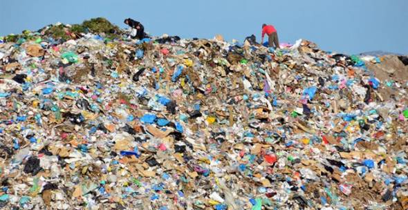 Οι δήμοι θα πληρώσουν για τις παράνομες χωματερές