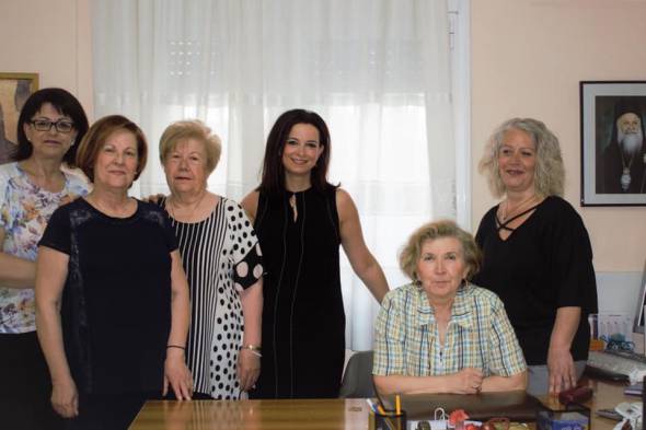 &Tau;&omicron; &Delta;&eta;&mu;&alpha;&rho;&chi;&epsilon;ί&omicron;, &tau;&omicron; &Epsilon;&pi;&iota;&mu;&epsilon;&lambda;&eta;&tau;ή&rho;&iota;&omicron;, &tau;&eta; &Phi;&iota;&lambda;ό&pi;&tau;&omega;&chi;&omicron; &Alpha;&delta;&epsilon;&lambda;&phi;ό&tau;&eta;&tau;&alpha; &Kappa;&upsilon;&rho;&iota;ώ&nu; &Beta;&epsilon;&rho;&omicron;ί&alpha;&sigmaf; &kappa;&alpha;&iota; &tau;&eta; Venus &epsilon;&pi;&iota;&sigma;&kappa;έ&phi;&theta;&eta;&kappa;&epsilon; &eta; &Iota;&phi;&iota;&gamma;έ&nu;&epsilon;&iota;&alpha; &Beta;&lambda;&alpha;&chi;&omicron;&gamma;&iota;ά&nu;&nu;&eta;