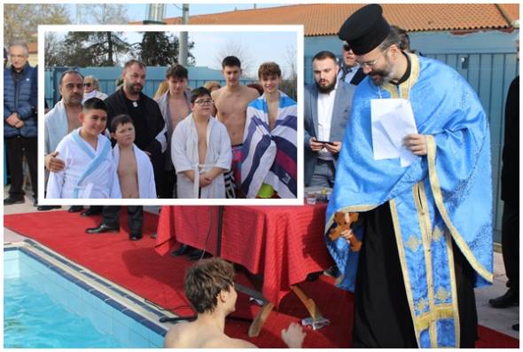 &Omicron; &Alpha;&gamma;&iota;&alpha;&sigma;&mu;ό&sigmaf; &tau;&omega;&nu; &upsilon;&delta;ά&tau;&omega;&nu; &kappa;&alpha;&iota; &eta; &rho;ί&psi;&eta; &tau;&omicron;&upsilon; &Tau;&iota;&mu;ί&omicron;&upsilon; &Sigma;&tau;&alpha;&upsilon;&rho;&omicron;ύ &sigma;&tau;&eta;&nu; &Alpha;&lambda;&epsilon;&xi;ά&nu;&delta;&rho;&epsilon;&iota;&alpha; &Eta;&mu;&alpha;&theta;ί&alpha;&sigmaf;