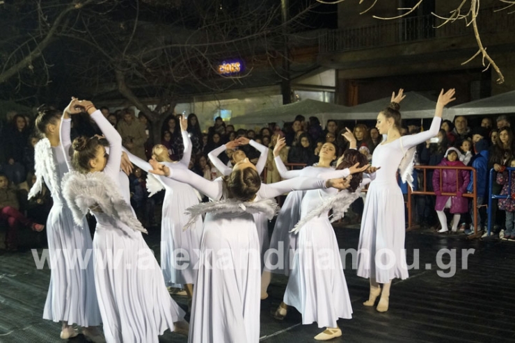 Μαγικές χοροστιγμές από τη Σχολή Black Swan της Μαρίας Αραμπατζή