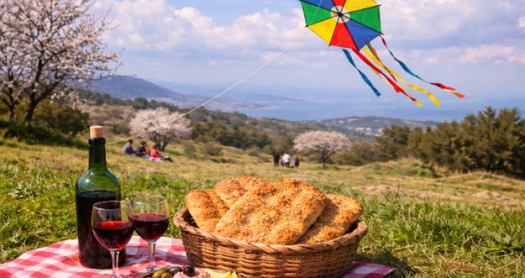 &Sigma;&tau;&alpha;&delta;&iota;&alpha;&kappa;ή &beta;&epsilon;&lambda;&tau;ί&omega;&sigma;&eta; &tau;&omicron;&upsilon; &Kappa;&alpha;&iota;&rho;&omicron;ύ - &Eta; &pi;&rho;ώ&tau;&eta; &epsilon;&kappa;&tau;ί&mu;&eta;&sigma;&eta; &gamma;&iota;&alpha; &tau;&omicron; &tau;&rho;&iota;ή&mu;&epsilon;&rho;&omicron; &tau;&eta;&sigmaf; &Kappa;&alpha;&theta;&alpha;&rho;ά&sigmaf; &Delta;&epsilon;&upsilon;&tau;έ&rho;&alpha;&sigmaf;
