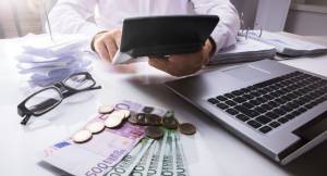 &Sigma;&epsilon; &delta;&iota;&pi;&lambda;ή &rho;ύ&theta;&mu;&iota;&sigma;&eta; ό&sigma;&omicron;&iota; έ&chi;&omicron;&upsilon;&nu; &pi;&alpha;&lambda;&alpha;&iota;ά &kappa;&alpha;&iota; &nu;έ&alpha; &chi;&rho;έ&eta; &sigma;&epsilon; &Epsilon;&phi;&omicron;&rho;ί&alpha;-&Epsilon;&Phi;&Kappa;&Alpha;