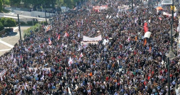 Υπερψηφίστηκε το νομοσχέδιο για τις διαδηλώσεις