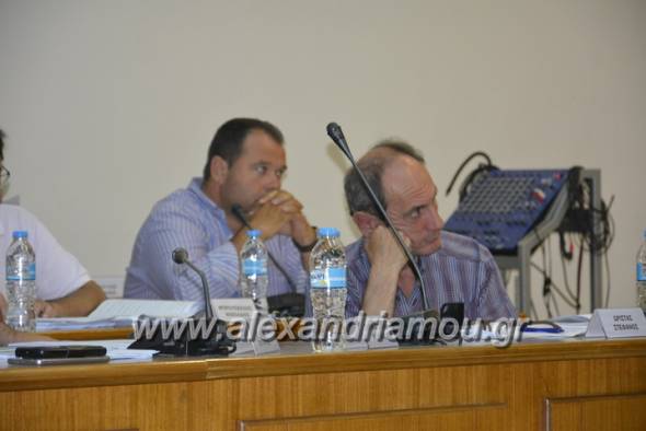 Κιρκιλιανίδης: &quot;Ο μεγάλος ασθενής είναι ο δήμος Μελίκης-Τα ραβασάκια συνεχίζουν να έρχονται&quot; (βίντεο)