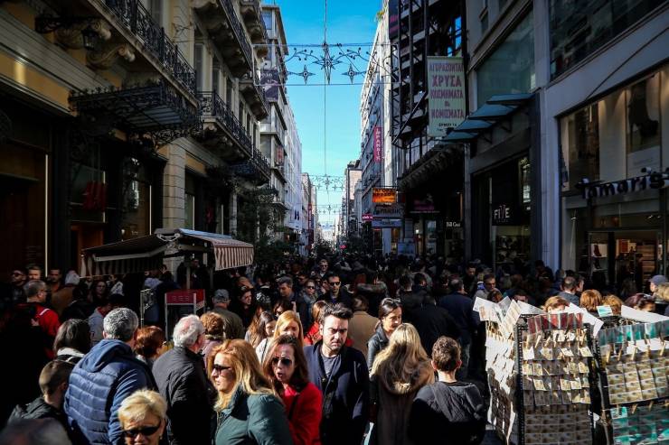 Απεργία: Παραλύει η χώρα την Τρίτη, ποιοι συμμετέχουν - Πώς θα κινηθούν τα μέσα μεταφοράς