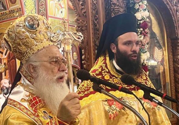 T&alpha; &Omicron;&nu;&omicron;&mu;&alpha;&sigma;&tau;ή&rho;&iota;&alpha; &tau;&omicron;&upsilon; &Mu;&eta;&tau;&rho;&omicron;&pi;&omicron;&lambda;ί&tau;&omicron;&upsilon; &Beta;&epsilon;&rho;&omicron;ί&alpha;&sigmaf; &kappa;&alpha;&iota; &eta; &sigma;&upsilon;&gamma;&kappa;&iota;&nu;&eta;&tau;&iota;&kappa;ή &chi;&epsilon;&iota;&rho;&omicron;&tau;&omicron;&nu;ί&alpha; &tau;&omicron;&upsilon; &Alpha;&rho;&chi;&iota;&delta;&iota;&alpha;&kappa;ό&nu;&omicron;&upsilon; &pi;. &Pi;&alpha;&nu;&tau;&epsilon;&lambda;&epsilon;ή&mu;&omicron;&nu;&omicron;&sigmaf; &Pi;&alpha;&pi;&alpha;&epsilon;&mu;&mu;&alpha;&nu;&omicron;&upsilon;ή&lambda;...&Alpha;&Xi;&Iota;&Omicron;&Sigma;!!!(&phi;&omega;&tau;&omicron;-&beta;ί&nu;&tau;&epsilon;&omicron;)