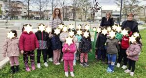 Δράση δενδροφύτευσης από τους μαθητές του 7ου Νηπιαγωγείου Αλεξάνδρειας