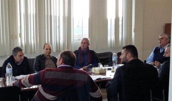 To TOEB T&rho;&iota;&kappa;ά&lambda;&omega;&nu; &kappa;&alpha;&iota; &omicron; &Mu;. &Kappa;&upsilon;&tau;&omicron;ύ&delta;&eta;&sigmaf; &sigma;&tau;&eta; &sigma;&upsilon;&nu;&epsilon;&delta;&rho;ί&alpha;&sigma;&eta; &tau;&omicron;&upsilon; &sigma;&upsilon;&mu;&beta;&omicron;&upsilon;&lambda;ί&omicron;&upsilon; &tau;&omega;&nu; &Omicron;&rho;&gamma;&alpha;&nu;&iota;&sigma;&mu;ώ&nu; &Epsilon;&gamma;&gamma;&epsilon;ί&omega;&nu; &Beta;&epsilon;&lambda;&tau;&iota;ώ&sigma;&epsilon;&omega;&nu; &Epsilon;&lambda;&lambda;ά&delta;&omicron;&sigmaf;