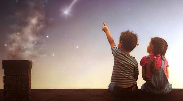 &Alpha;&xi;ί&zeta;&epsilon;&iota; &nu;&alpha; &mu;&epsilon;ί&nu;&epsilon;&tau;&epsilon; &xi;ύ&pi;&nu;&omicron;&iota;: &Epsilon;&rho;&chi;&epsilon;&tau;&alpha;&iota; &laquo;&beta;&rho;&omicron;&chi;ή&raquo; &alpha;&pi;ό &laquo;&pi;&epsilon;&phi;&tau;&alpha;&sigma;&tau;έ&rho;&iota;&alpha;&raquo;