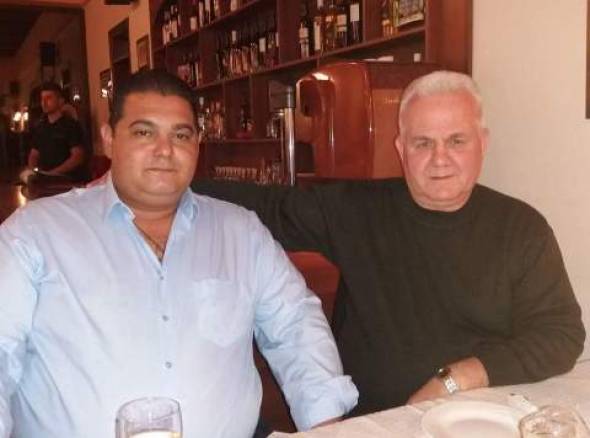 &Omicron; &Sigma;&tau;έ&rho;&gamma;&iota;&omicron;&sigmaf; &Mu;&pi;&omicron;ύ&theta;&alpha;&sigmaf; &alpha;&nu;&alpha;&lambda;&alpha;&mu;&beta;ά&nu;&epsilon;&iota; &theta;έ&sigma;&eta; &Beta;' &alpha;&nu;&tau;&iota;&pi;&rho;&omicron;έ&delta;&rho;&omicron;&upsilon; &sigma;&tau;&omicron;&nu; &Pi;&Alpha;&Omicron;&Kappa; &Alpha;&lambda;&epsilon;&xi;ά&nu;&delta;&rho;&epsilon;&iota;&alpha;&sigmaf;