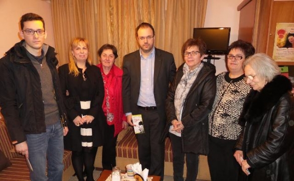 Ο Θανάσης Θεοχαρόπουλος επισκέφθηκε  το Σύλλογο Κοινωνικής Παρέμβασης «ΕΡΑΣΜΟΣ»