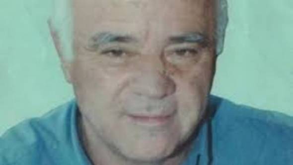 "&Alpha;&pi;&alpha;&gamma;&omicron;&rho;&epsilon;ύ&epsilon;&tau;&alpha;&iota; &nu;&alpha; &alpha;&pi;&alpha;&gamma;&omicron;&rho;&epsilon;ύ&epsilon;&iota;&sigmaf;" &gamma;&rho;ά&phi;&epsilon;&iota; &omicron; &Tau;ά&sigma;&omicron;&sigmaf; &Tau;&alpha;&sigma;&iota;ό&pi;&omicron;&upsilon;&lambda;&omicron;&sigmaf;