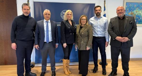 &Lambda;ά&zeta;&alpha;&rho;&omicron;&sigmaf; &Tau;&sigma;&alpha;&beta;&delta;&alpha;&rho;ί&delta;&eta;&sigmaf;: &Sigma;&upsilon;&nu;&tau;&omicron;&nu;&iota;&sigma;&mu;έ&nu;&epsilon;&sigmaf; &epsilon;&nu;έ&rho;&gamma;&epsilon;&iota;&epsilon;&sigmaf; &gamma;&iota;&alpha; &tau;&eta;&nu; &alpha;&nu;&alpha;&beta;ά&theta;&mu;&iota;&sigma;&eta; &tau;&omicron;&upsilon; &Epsilon;&theta;&nu;&iota;&kappa;&omicron;ύ &Chi;&iota;&omicron;&nu;&omicron;&delta;&rho;&omicron;&mu;&iota;&kappa;&omicron;ύ &Kappa;έ&nu;&tau;&rho;&omicron;&upsilon; &Sigma;&epsilon;&lambda;ί&omicron;&upsilon; &ndash; &Delta;&iota;&alpha;&psi;&epsilon;ύ&delta;&omicron;&nu;&tau;&alpha;&iota; &kappa;&alpha;&tau;&eta;&gamma;&omicron;&rho;&eta;&mu;&alpha;&tau;&iota;&kappa;ά &tau;&alpha; fake news &pi;&epsilon;&rho;ί &mu;&epsilon;&tau;&alpha;&phi;&omicron;&rho;ά&sigmaf; &kappa;&omicron;&nu;&delta;&upsilon;&lambda;ί&omega;&nu; &sigma;&tau;&omicron;&nu; &Lambda;&alpha;ϊ&lambda;&iota;ά