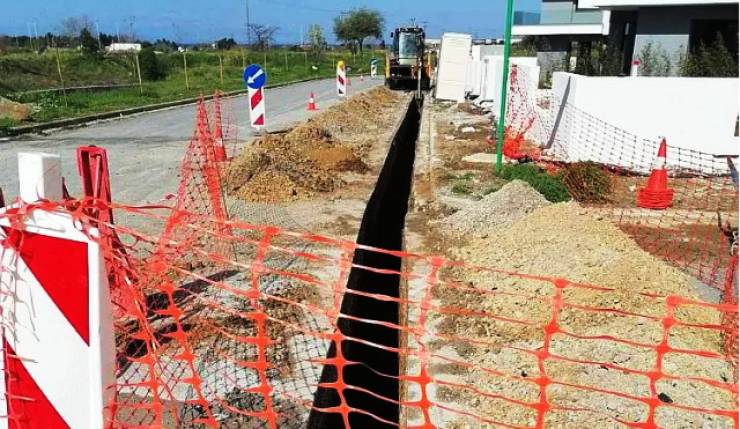 Παράταση των κυκλοφοριακών ρυθμίσεων στην οδό 28ης Οκτωβρίου στην Αλεξάνδρεια λόγω εργασιών κατασκευής αγωγού φυσικού αερίου