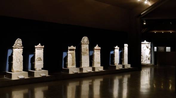 Περίεργη υπόθεση στο Μουσείο της Βεργίνας: Αφρικανή κατέστρεψε αρχαία αντικείμενα