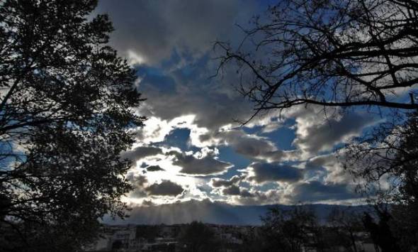 &Kappa;&alpha;&iota;&rho;ό&sigmaf;: Ά&sigma;&tau;&alpha;&tau;&omicron;&sigmaf; &omicron; &kappa;&alpha;&iota;&rho;ό&sigmaf; &kappa;&alpha;&iota; &tau;&eta;&nu; &Pi;&alpha;&rho;&alpha;&sigma;&kappa;&epsilon;&upsilon;ή