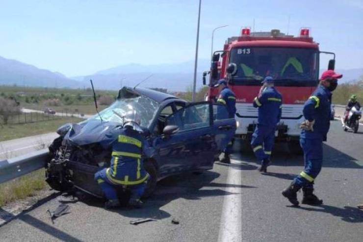 Τροχαίο δυστύχημα στην Κουλούρα σε σύγκρουση 3 οχημάτων και λεωφορείου