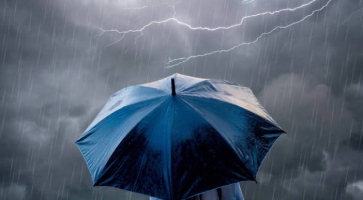 &Kappa;&alpha;&iota;&rho;ό&sigmaf;: &Nu;&epsilon;&phi;ώ&sigma;&epsilon;&iota;&sigmaf;, &beta;&rho;&omicron;&chi;έ&sigmaf; &kappa;&alpha;&iota; &sigma;&kappa;ό&nu;&eta; - &Eta; &pi;&omicron;&rho;&epsilon;ί&alpha; &mu;έ&chi;&rho;&iota; &tau;&omicron; &Sigma;&alpha;&beta;&beta;&alpha;&tau;&omicron;&kappa;ύ&rho;&iota;&alpha;&kappa;&omicron; &tau;&omega;&nu; &Alpha;&pi;ό&kappa;&rho;&epsilon;&omega;&nu;