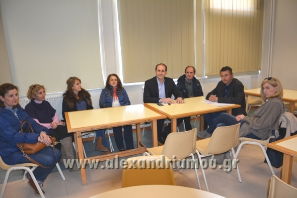 Σύλλογοι Γονέων &amp; Κηδεμόνων Λυκείων Δ. Αλεξάνδρειας:Ψήφισμα να μην καταργηθούν οι επαναληπτικές πανελλαδικές