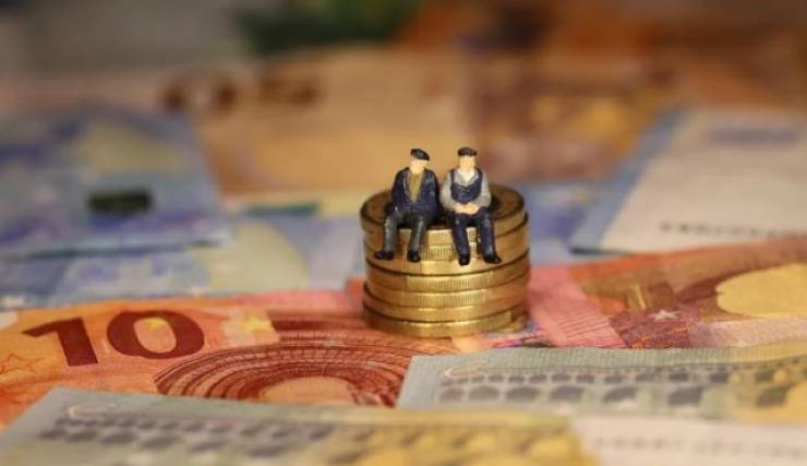 Συντάξεις Ιουλίου 2025: Πότε θα μπουν τα λεφτά στους λογαρισμούς