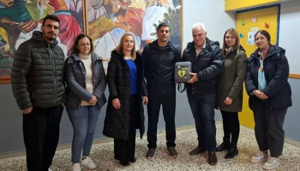 &Delta;&omega;&rho;&epsilon;ά &Alpha;&upsilon;&tau;ό&mu;&alpha;&tau;&omicron;&upsilon; &Epsilon;&xi;&omega;&tau;&epsilon;&rho;&iota;&kappa;&omicron;ύ &Alpha;&pi;&iota;&nu;&iota;&delta;&omega;&tau;ή  &sigma;&tau;&omicron; 2&omicron; &Delta;&eta;&mu;&omicron;&tau;&iota;&kappa;ό &Sigma;&chi;&omicron;&lambda;&epsilon;ί&omicron; &Mu;&epsilon;&lambda;ί&kappa;&eta;&sigmaf;