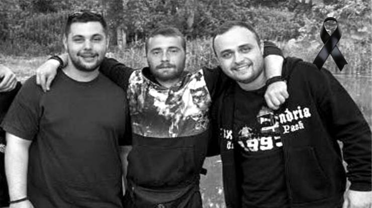 &Sigma;ή&mu;&epsilon;&rho;&alpha; &omicron;&iota; &kappa;&eta;&delta;&epsilon;ί&epsilon;&sigmaf; &tau;&omega;&nu; &tau;&rho;&iota;ώ&nu; &omicron;&pi;&alpha;&delta;ώ&nu; &tau;&omicron;&upsilon; &Pi;&Alpha;&Omicron;&Kappa; &sigma;&tau;&eta;&nu; &Alpha;&lambda;&epsilon;&xi;ά&nu;&delta;&rho;&epsilon;&iota;&alpha;