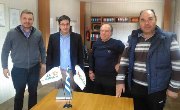 T&omicron;&nu; &pi;&rho;ό&tau;&upsilon;&pi;&omicron; &Alpha;&gamma;&rho;&omicron;&tau;&iota;&kappa;ό &Sigma;&upsilon;&nu;&epsilon;&tau;&alpha;&iota;&rho;&iota;&sigma;&mu;ό &Kappa;&omicron;&upsilon;&lambda;&omicron;ύ&rho;&alpha;&sigmaf; &laquo;&Alpha;&pi;ό&lambda;&lambda;&omega;&nu;&raquo; &epsilon;&pi;&iota;&sigma;&kappa;έ&phi;&theta;&eta;&kappa;&epsilon; &omicron; &upsilon;&pi;&omicron;&psi;ή&phi;&iota;&omicron;&sigmaf; &beta;&omicron;&upsilon;&lambda;&epsilon;&upsilon;&tau;ή&sigmaf; &Nu;ί&kappa;&omicron;&sigmaf; &Mu;&pi;&rho;&omicron;&upsilon;&sigma;&kappa;έ&lambda;&eta;&sigmaf;