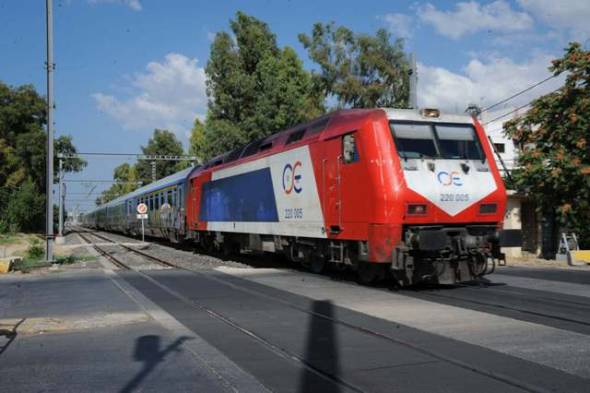 ΤΡΑΙΝΟΣΕ: Αναστέλλει δρομολόγια παραμονή και ανήμερα της Πρωτοχρονιάς