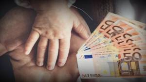 Πώς θα εξασφαλίσετε επίδομα έως 70 ευρώ για κάθε παιδί - Όλα όσα πρέπει να προσέξουν οι δικαιούχοι