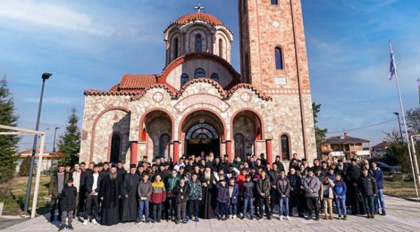 &Mu;&epsilon; &epsilon;&pi;&iota;&tau;&upsilon;&chi;ί&alpha; &eta; &sigma;ύ&nu;&alpha;&xi;&eta; &Alpha;&nu;&alpha;&gamma;&nu;&omega;&sigma;&tau;ώ&nu; &kappa;&alpha;&iota; &Iota;&epsilon;&rho;&omicron;&pi;&alpha;ί&delta;&omega;&nu; &tau;&eta;&sigmaf; &Iota;&epsilon;&rho;ά&sigmaf; &mu;&alpha;&sigmaf; &Mu;&eta;&tau;&rho;&omicron;&pi;ό&lambda;&epsilon;&omega;&sigmaf; &sigma;&tau;&omicron; &Pi;&lambda;&alpha;&tau;ύ.