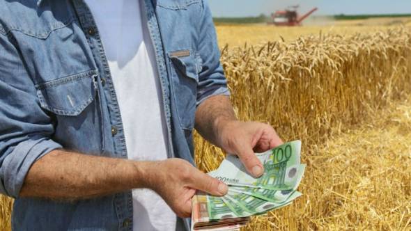 ΟΠΕΚΕΠΕ: Στους λογαριασμούς αγροτών τα χρήματα των ενισχύσεων