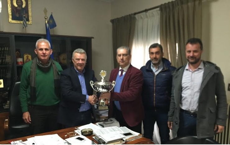 Oι Παλαίμαχοι Αλεξάνδρειας επισκέφθηκαν τον Δήμαρχο Αλεξάνδρειας