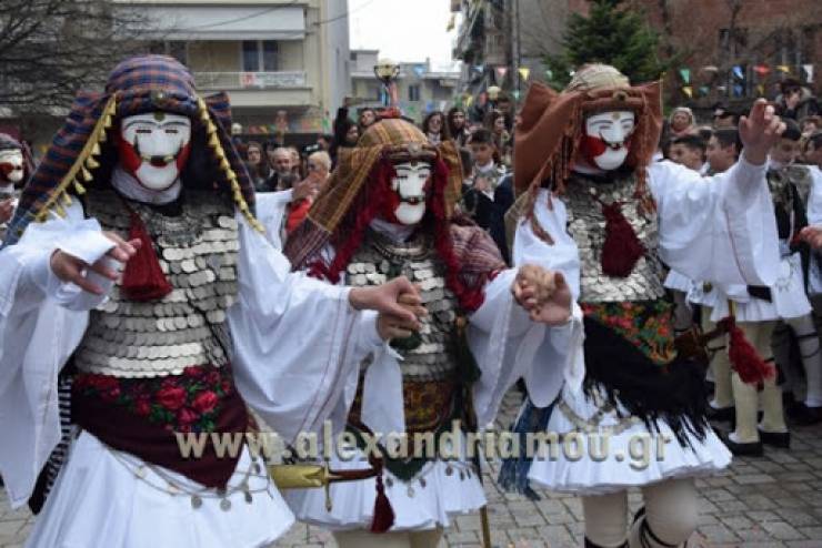 Νάουσα: Θα τηρηθεί το έθιμο λέει ο Όμιλος Γενίτσαροι και Μπούλες