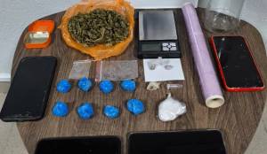 &Sigma;&upsilon;&nu;&epsilon;&lambda;ή&phi;&theta;&eta;&sigma;&alpha;&nu; 3 ά&tau;&omicron;&mu;&alpha; &sigma;&tau;&eta;&nu; &Eta;&mu;&alpha;&theta;ί&alpha; &gamma;&iota;&alpha; &delta;&iota;&alpha;&kappa;ί&nu;&eta;&sigma;&eta; &kappa;&alpha;&iota; &kappa;&alpha;&tau;&omicron;&chi;ή &nu;&alpha;&rho;&kappa;&omega;&tau;&iota;&kappa;ώ&nu; &omicron;&upsilon;&sigma;&iota;ώ&nu;