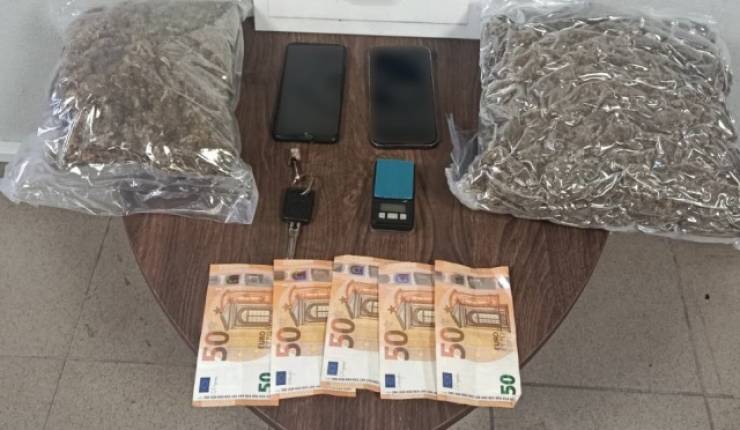 Έ&tau;&rho;&epsilon;&xi;&epsilon; &nu;&alpha; &xi;&epsilon;&phi;ύ&gamma;&epsilon;&iota; &alpha;&pi;ό &tau;&omicron;&upsilon;&sigmaf; &alpha;&sigma;&tau;&upsilon;&nu;&omicron;&mu;&iota;&kappa;&omicron;ύ&sigmaf; &tau;&eta;&sigmaf; &Delta;ί&omega;&xi;&eta;&sigmaf; &Nu;&alpha;&rho;&kappa;&omega;&tau;&iota;&kappa;ώ&nu; &Beta;έ&rho;&omicron;&iota;&alpha;&sigmaf; &alpha;&lambda;&lambda;ά &sigma;&upsilon;&nu;&epsilon;&lambda;ή&phi;&theta;&eta; - &Mu;&epsilon;&gamma;ά&lambda;&eta; &pi;&omicron;&sigma;ό&tau;&eta;&tau;&alpha; &kappa;ά&nu;&nu;&alpha;&beta;&eta;&sigmaf; &sigma;&tau;&omicron; &alpha;&upsilon;&tau;&omicron;&kappa;ί&nu;&eta;&tau;&omicron;
