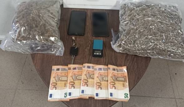 Έ&tau;&rho;&epsilon;&xi;&epsilon; &nu;&alpha; &xi;&epsilon;&phi;ύ&gamma;&epsilon;&iota; &alpha;&pi;ό &tau;&omicron;&upsilon;&sigmaf; &alpha;&sigma;&tau;&upsilon;&nu;&omicron;&mu;&iota;&kappa;&omicron;ύ&sigmaf; &tau;&eta;&sigmaf; &Delta;ί&omega;&xi;&eta;&sigmaf; &Nu;&alpha;&rho;&kappa;&omega;&tau;&iota;&kappa;ώ&nu; &Beta;έ&rho;&omicron;&iota;&alpha;&sigmaf; &alpha;&lambda;&lambda;ά &sigma;&upsilon;&nu;&epsilon;&lambda;ή&phi;&theta;&eta; - &Mu;&epsilon;&gamma;ά&lambda;&eta; &pi;&omicron;&sigma;ό&tau;&eta;&tau;&alpha; &kappa;ά&nu;&nu;&alpha;&beta;&eta;&sigmaf; &sigma;&tau;&omicron; &alpha;&upsilon;&tau;&omicron;&kappa;ί&nu;&eta;&tau;&omicron;