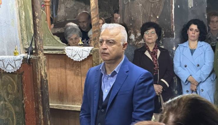 &Sigma;&tau;&omicron;&nu; &pi;&alpha;&nu;&eta;&gamma;&upsilon;&rho;ί&zeta;&omicron;&nu;&tau;&alpha; &Iota;&epsilon;&rho;ό &Nu;&alpha;ό &Alpha;&gamma;ί&omicron;&upsilon; &Delta;&eta;&mu;&eta;&tau;&rho;ί&omicron;&upsilon; &sigma;&tau;&eta; &Beta;έ&rho;&omicron;&iota;&alpha; &omicron; &Lambda;ά&zeta;&alpha;&rho;&omicron;&sigmaf; &Tau;&sigma;&alpha;&beta;&delta;&alpha;&rho;ί&delta;&eta;&sigmaf;