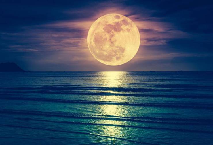 Απόψε το &quot;Φεγγάρι του Καλαμποκιού&quot;: Τι συμβολίζει η πανσέληνος του Σεπτεμβρίου
